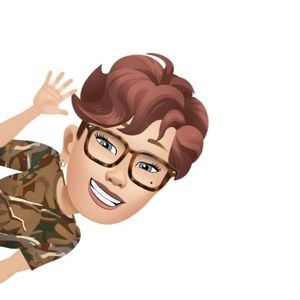 Meet your Posher, Deena